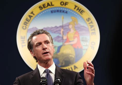 Gov. Newsom proposes amending U.S. Constitution to roll back gun rights